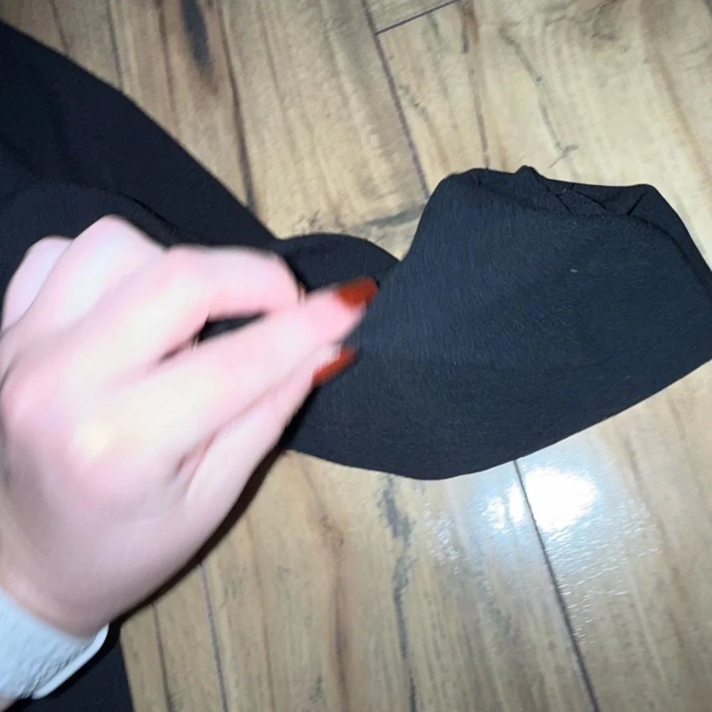 Black blazer - Picture 3 of 6